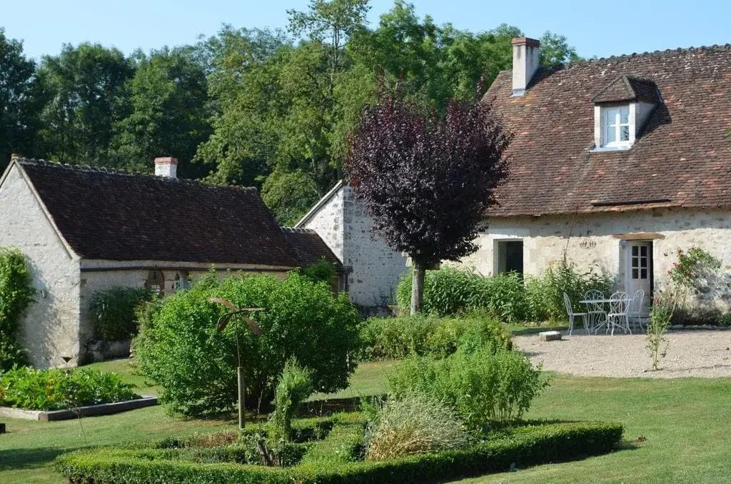 Le Petit Ajoux - Photo 1