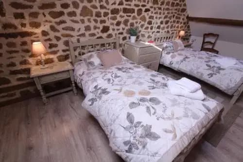 Jolie Grange - Photo 1