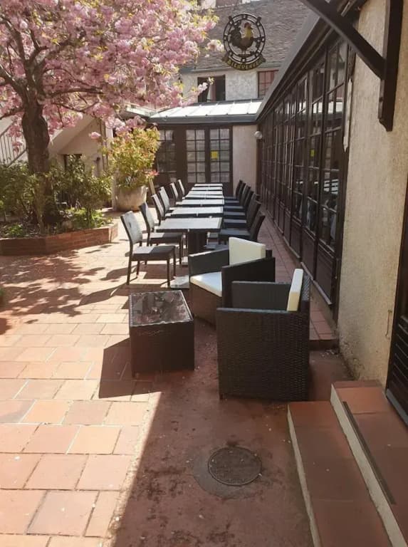 Hotel restaurant Le Seignelay - Photo 1