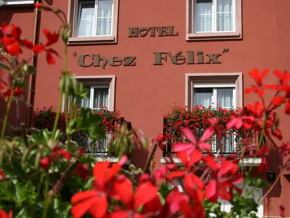 Hotel Chez Felix - Photo 1