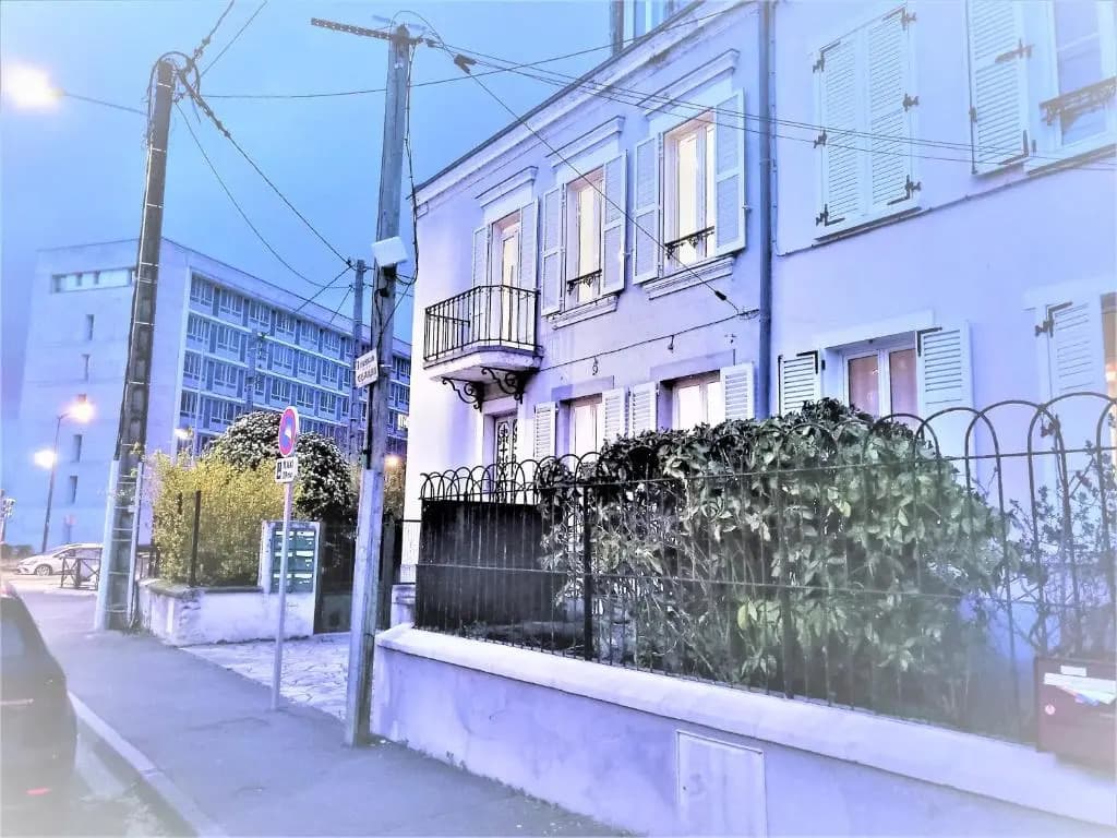 Appartement Proche Centre Ville, Gare Et Autoroute - Photo 1