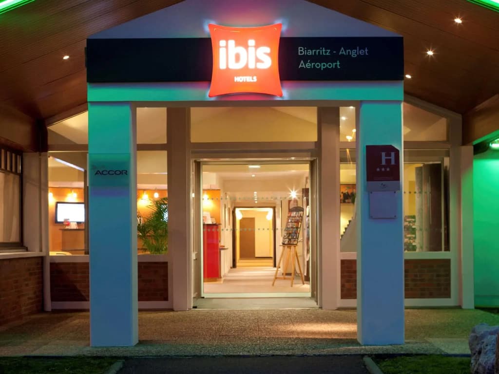 ibis Biarritz Anglet Aeroport - Photo 1