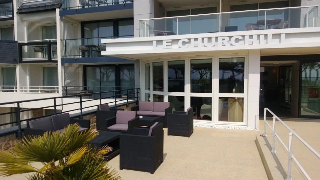 Le Churchill - Photo 1