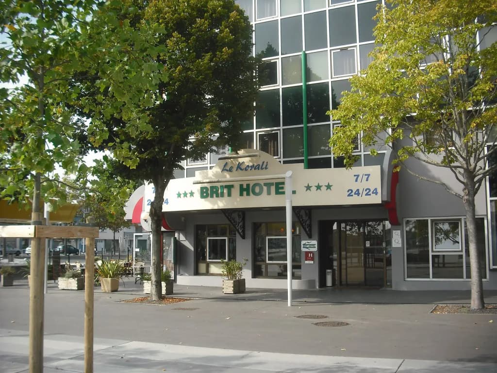 Brit Hotel St Nazaire Centre Gare - Photo 1