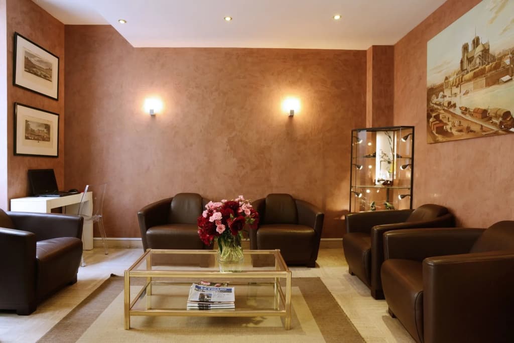 Hôtel Pierre Nicole - Photo 1