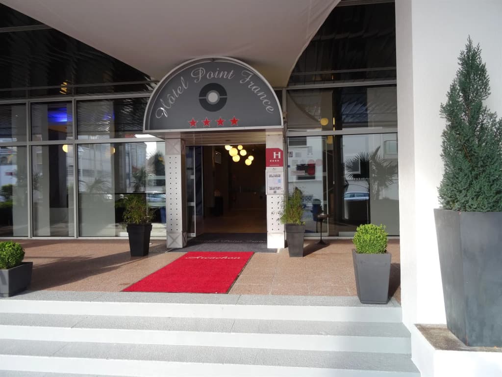 Hôtel Point France - Photo 1