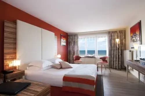 Atlantic - Photo 1