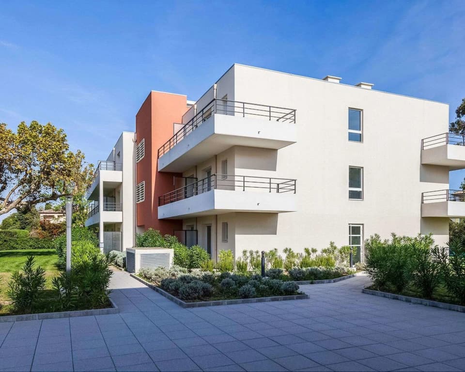 Comfort Aparthotel Cannes Mandelieu - Photo 1