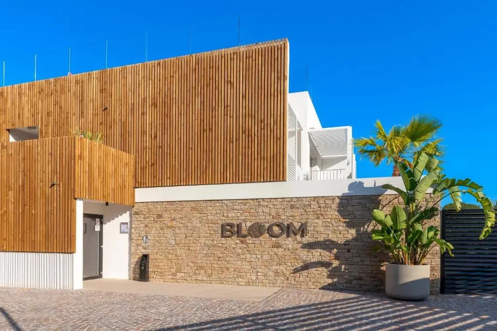 Van der Valk Hotel Bloom Saint Aygulf - Photo 1