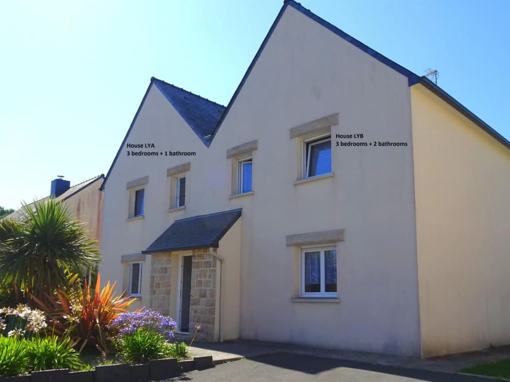 House in Saint-quay Near 7 Beaches - Photo 1