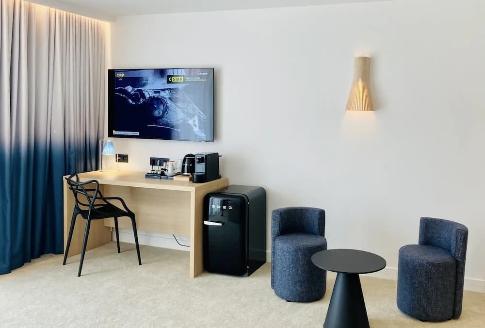 Eden Hotel - Photo 1