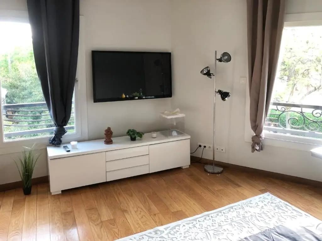 Studio Moderne & Cosy Proche Paris - Photo 1