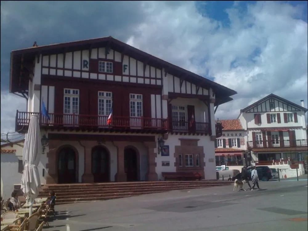 Camping Harrobia - Photo 1