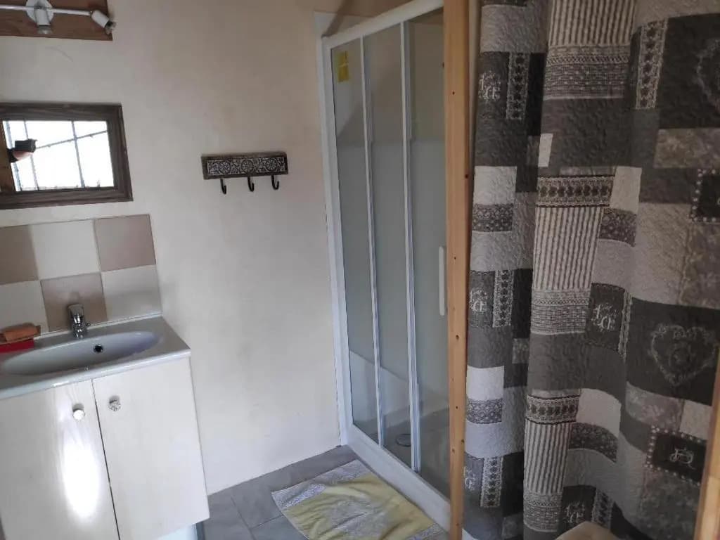 AUTHENTIQUE INDIVIDUELLE Maison de village Ardéchoise à Les Vans La Voûte - Photo 1