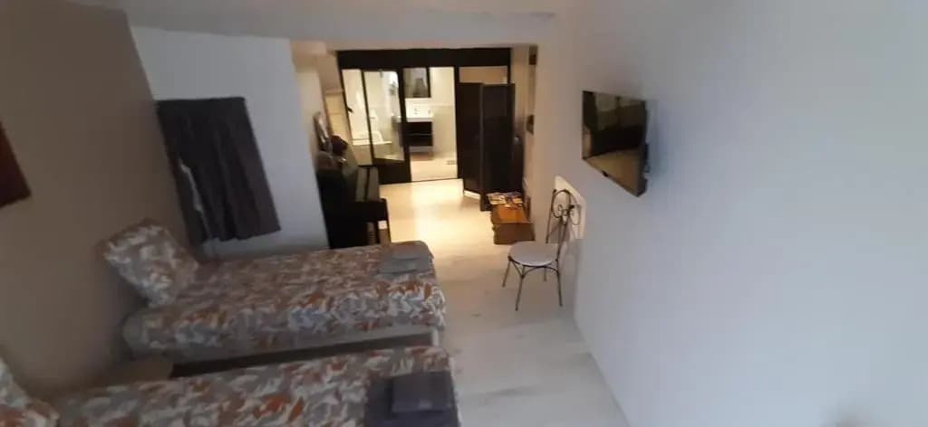 Eyragues suite parentale - Photo 1