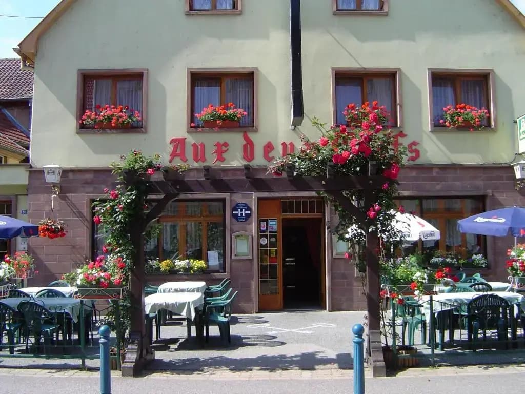 Hotel aux deux clefs - Photo 1