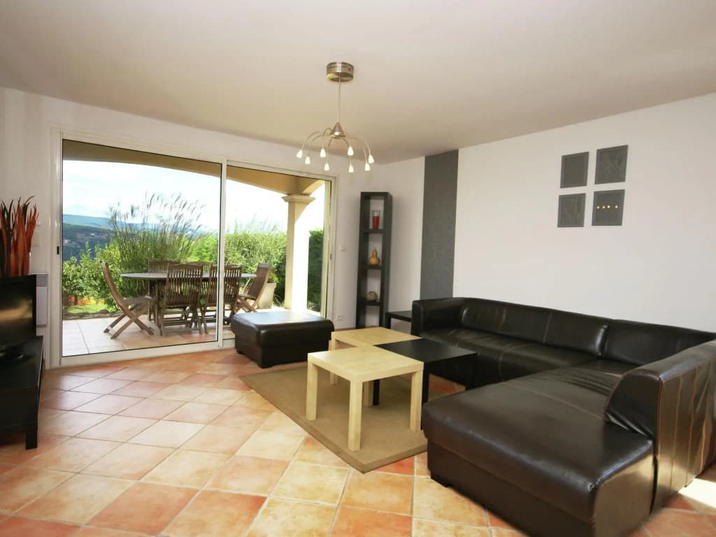 Luxurious Villa with Private Pool in Les Vans - Photo 1