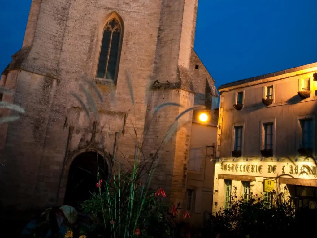 Hostellerie de l'Abbaye - Photo 1