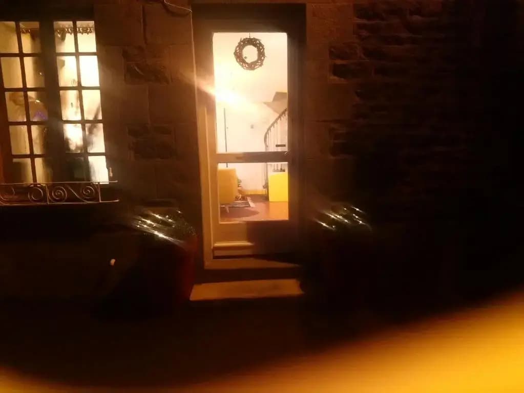 Bienvenue (Adults Only) - Photo 1