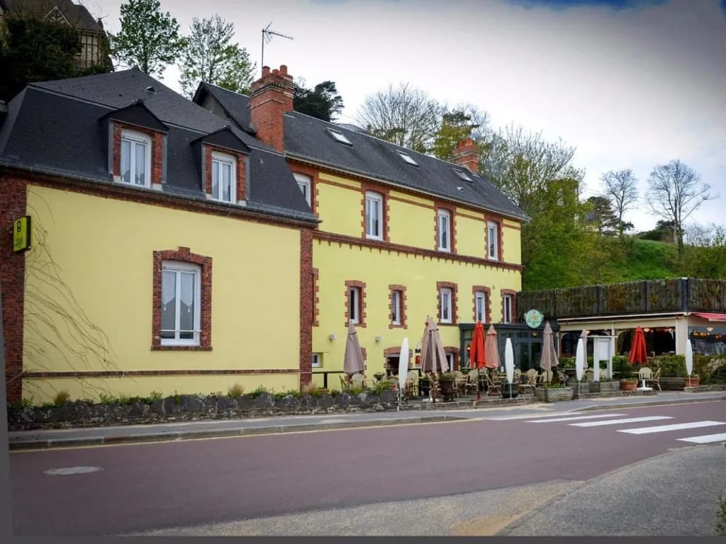 Hôtel Restaurant Le Cap - Photo 1