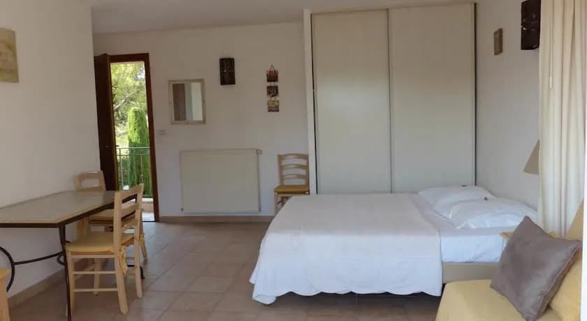 Aux Oliviers de St Paul - Photo 1