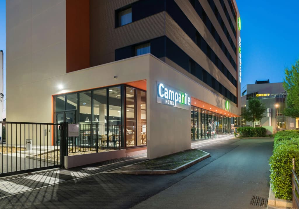 Campanile Le Mans Centre - Gare - Photo 1