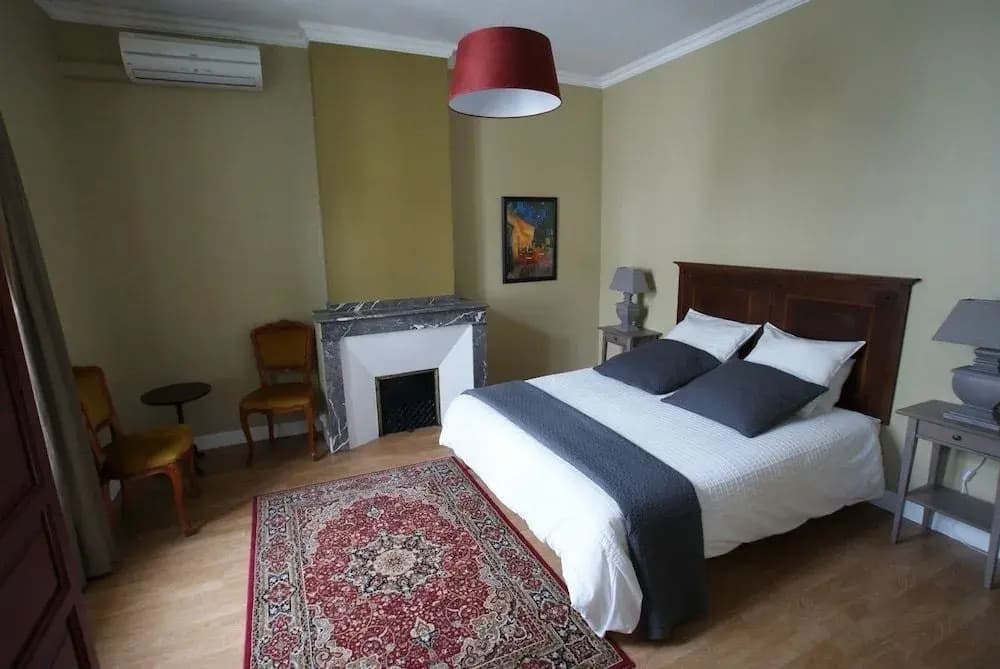 Carcassonne Guest House - Photo 1