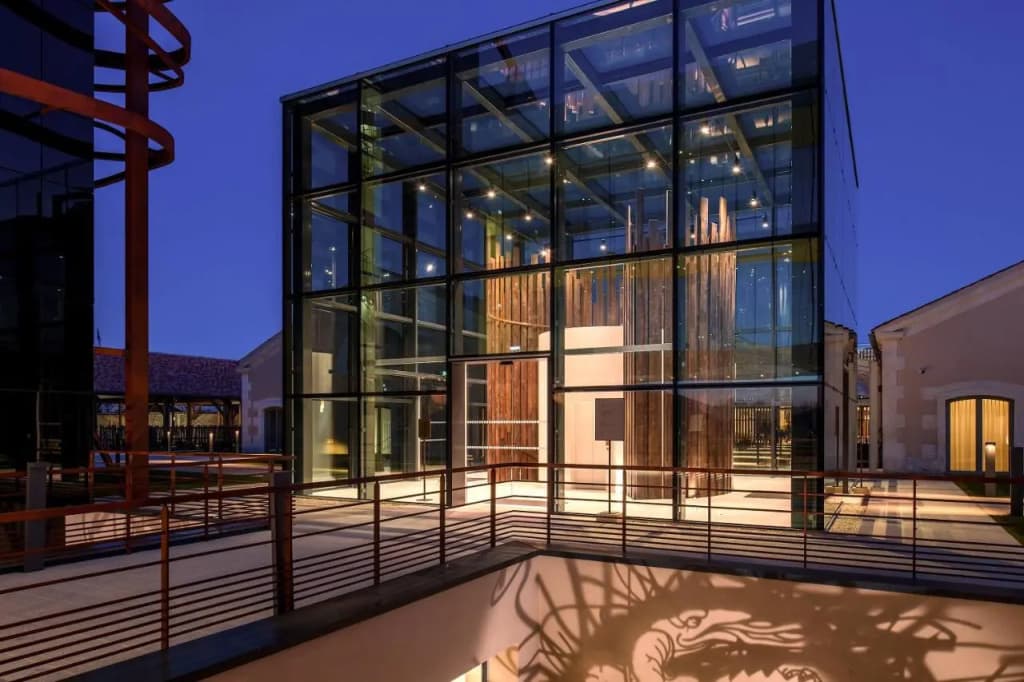 Hotel Chais Monnet & Spa - Photo 1