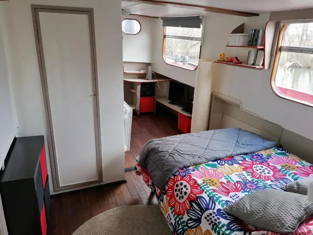 Botel La Vecchia (LY1992) - Photo 1