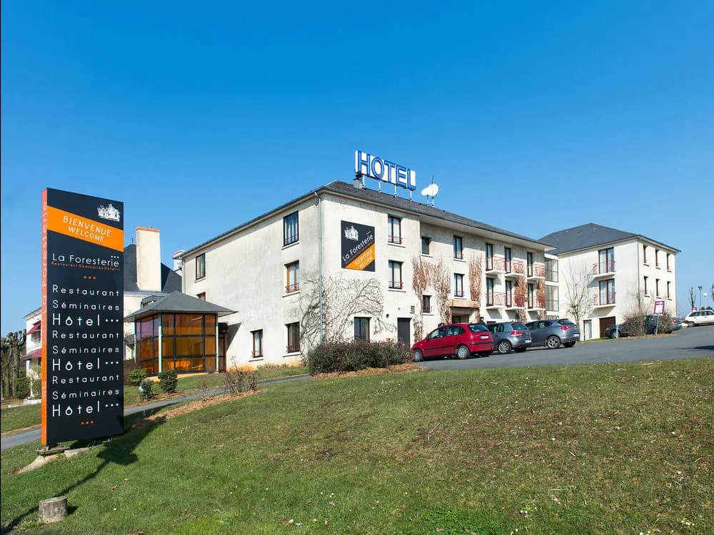 Best Western Auberge De La Foresterie - Photo 1