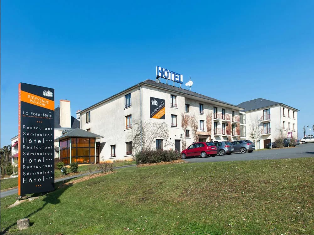 Best Western Auberge De La Foresterie - Photo 1