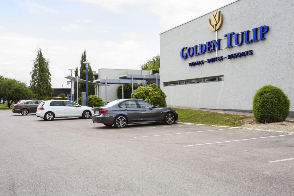 Campanile Troyes Nord - Barberey - Photo 1