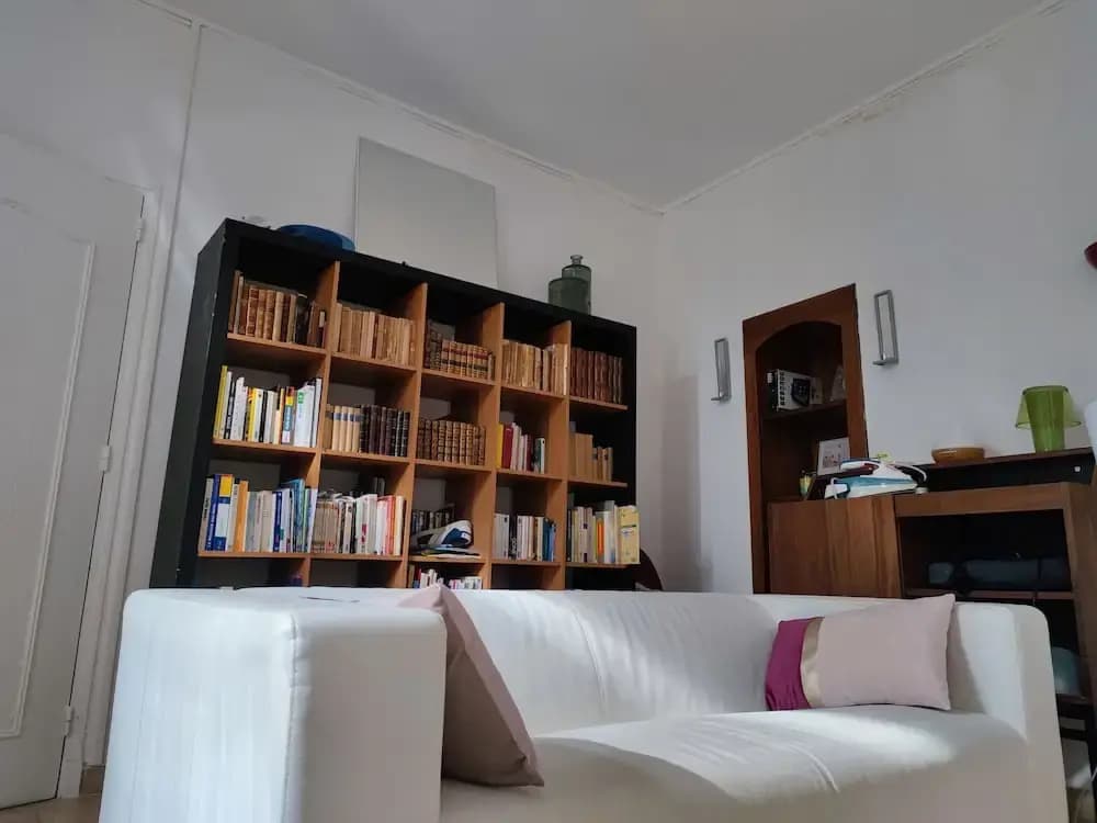 Alexandra Apartments - Photo 1