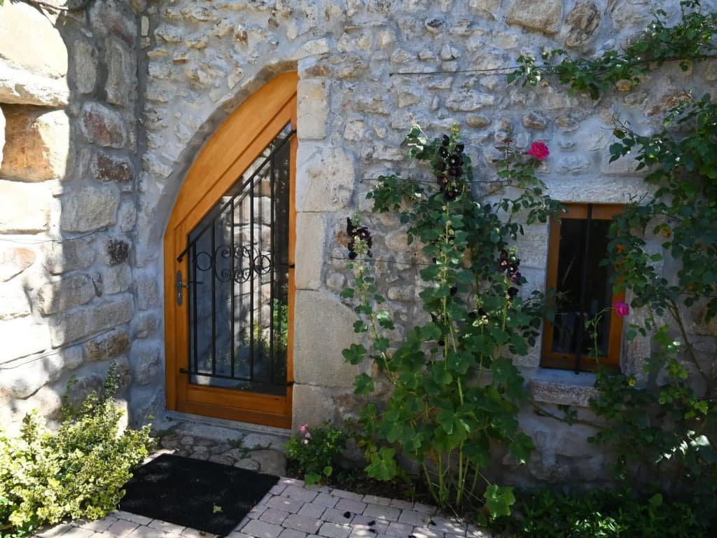 Restful Villa in Largentiere With Swimming Pool - Photo 1