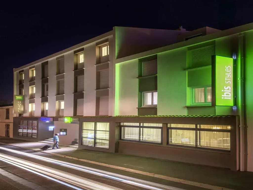 ibis Styles Saint Gilles Croix de Vie - Photo 1