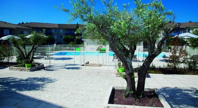 Park&Suites Village Saint Jean D'Illac - Photo 1