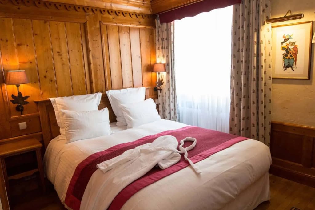 Hôtel les Buttes - Photo 1