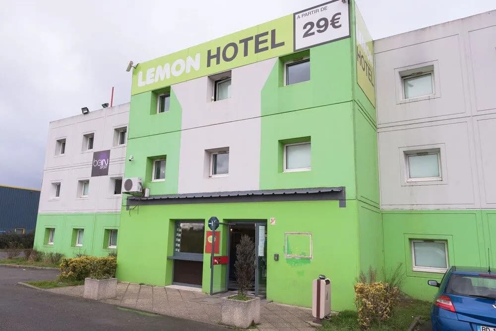 Lemon Hotel - Mery sur Oise/Cergy - Photo 1