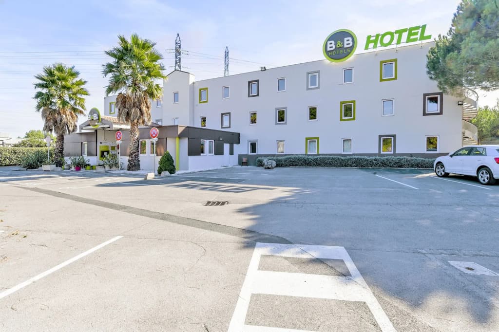 B&B HOTEL Montpellier (1) - Photo 1