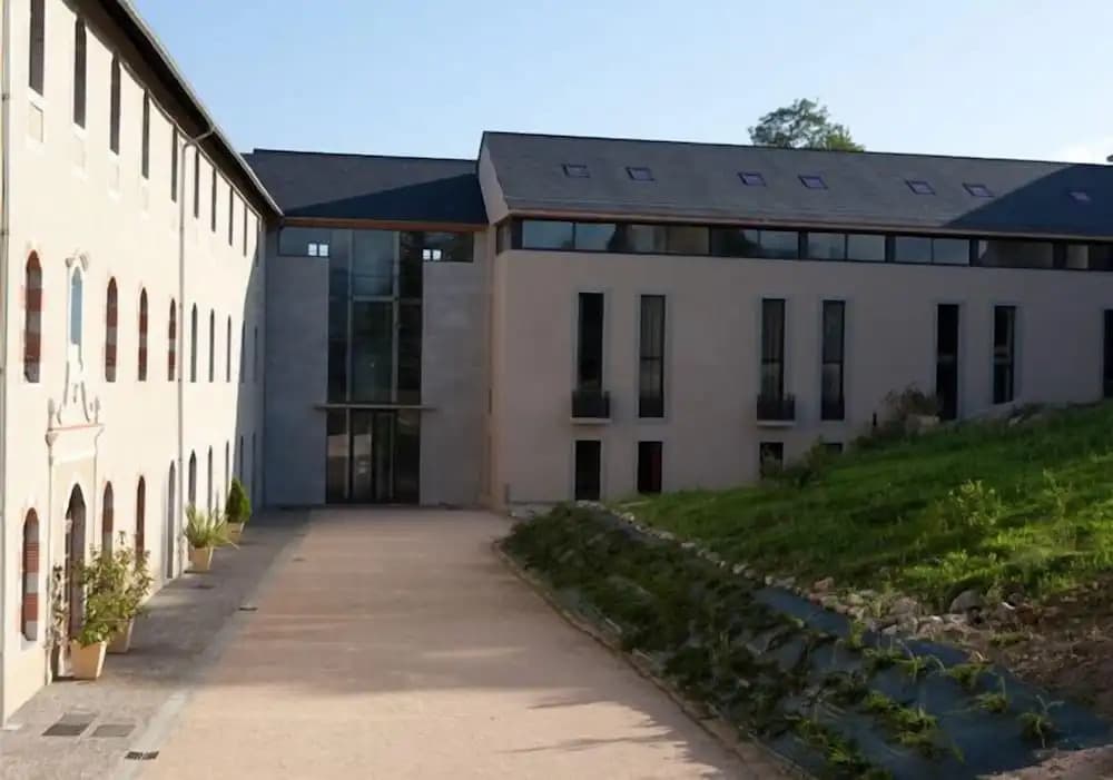 Terres de France - Le Domaine du Palais - Photo 1