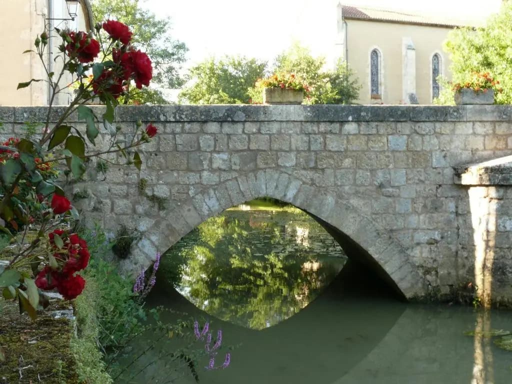 La Maison des Cornières - Photo 1
