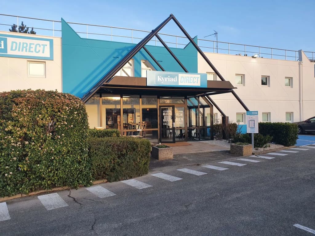 Kyriad Direct Caen Nord - Memorial - Photo 1