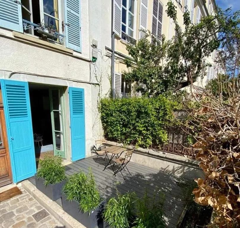 Studio Hyper Centre Saint Germain En Laye - Photo 1