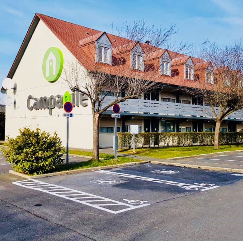 Campanile Deauville St Arnoult - Photo 1