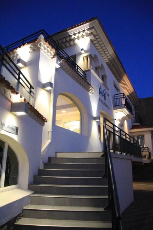 Hôtel Valencia - Photo 1
