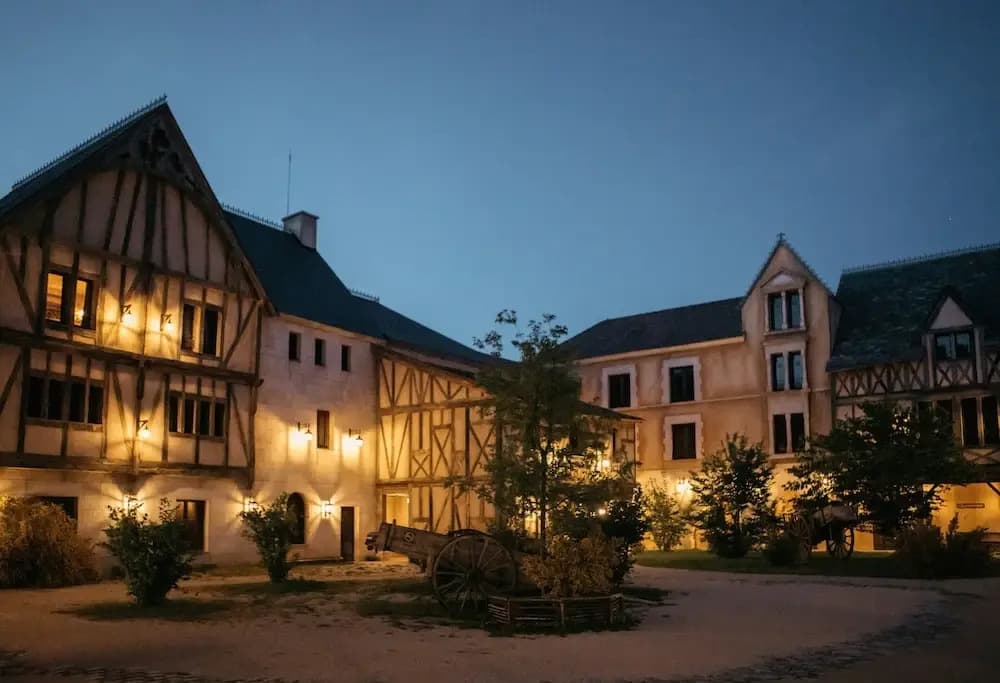 Puy du Fou France - Hotel la Citadelle - Photo 1