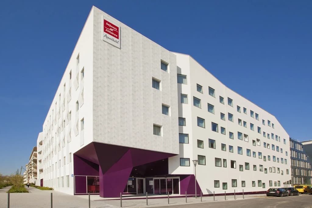 Séjours & Affaires Massy Atlantis - Photo 1