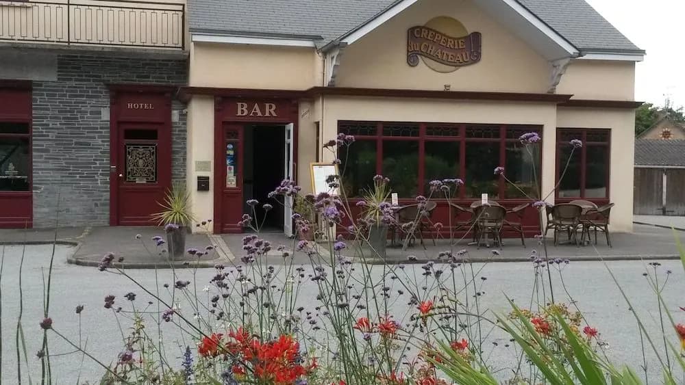 Hotel Restaurant La Crêperie du Château - Photo 1