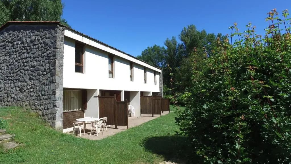 VVF Les Gorges de l'Allier, Lavoûte Chilhac - Photo 1