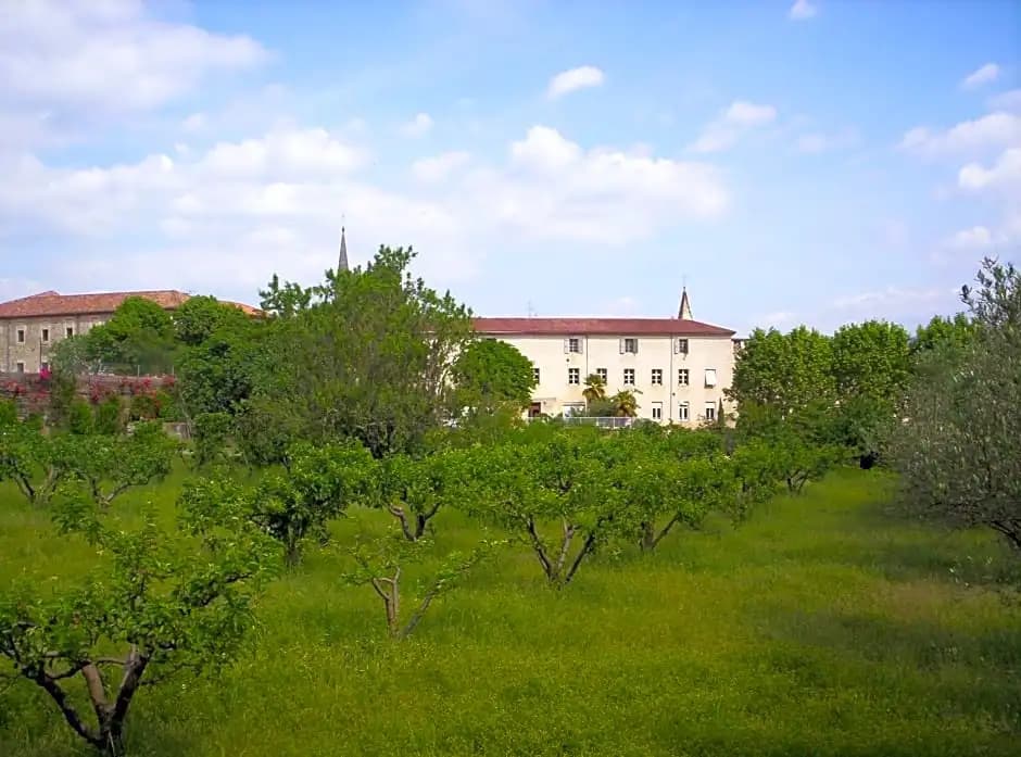 Hotel Des Oliviers - Photo 1